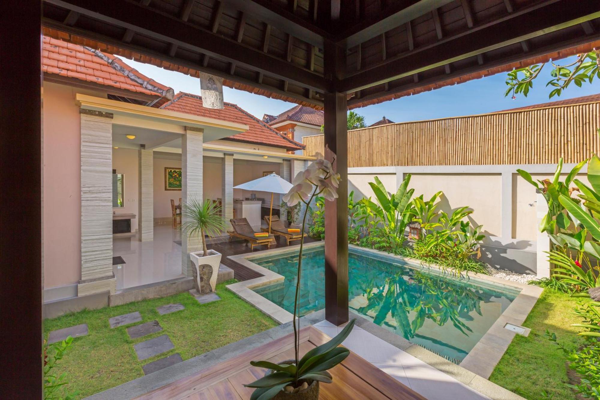 Kubal Villa And Living Seminyak ชังกู ภายนอก รูปภาพ